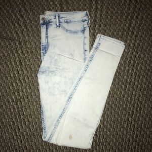 Hollister Light Wash High Waisted Jeggings